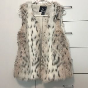 Faux fur vest